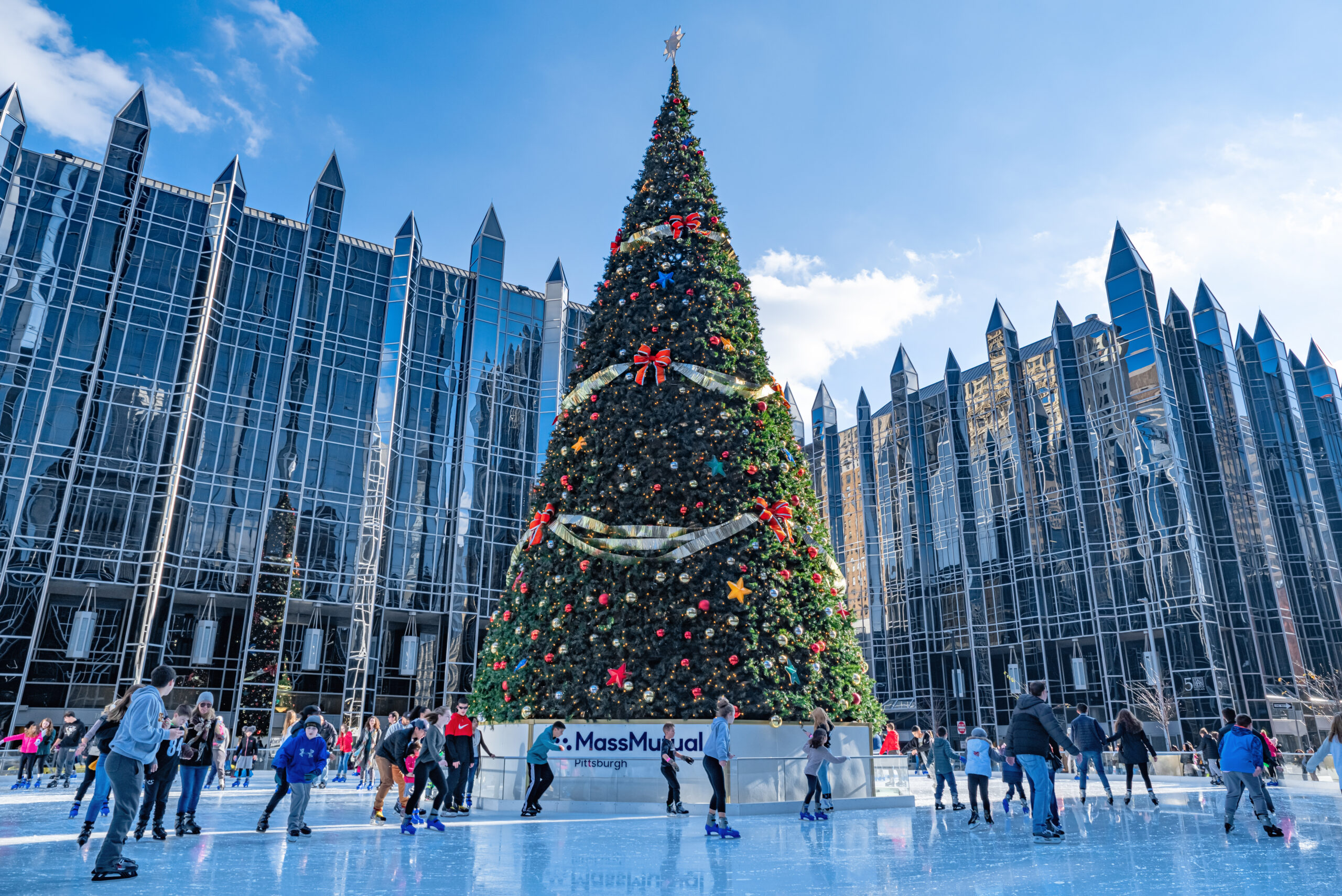 Top 10 U.S. Cities for a Magical Christmas Celebration - The Nomad Plate