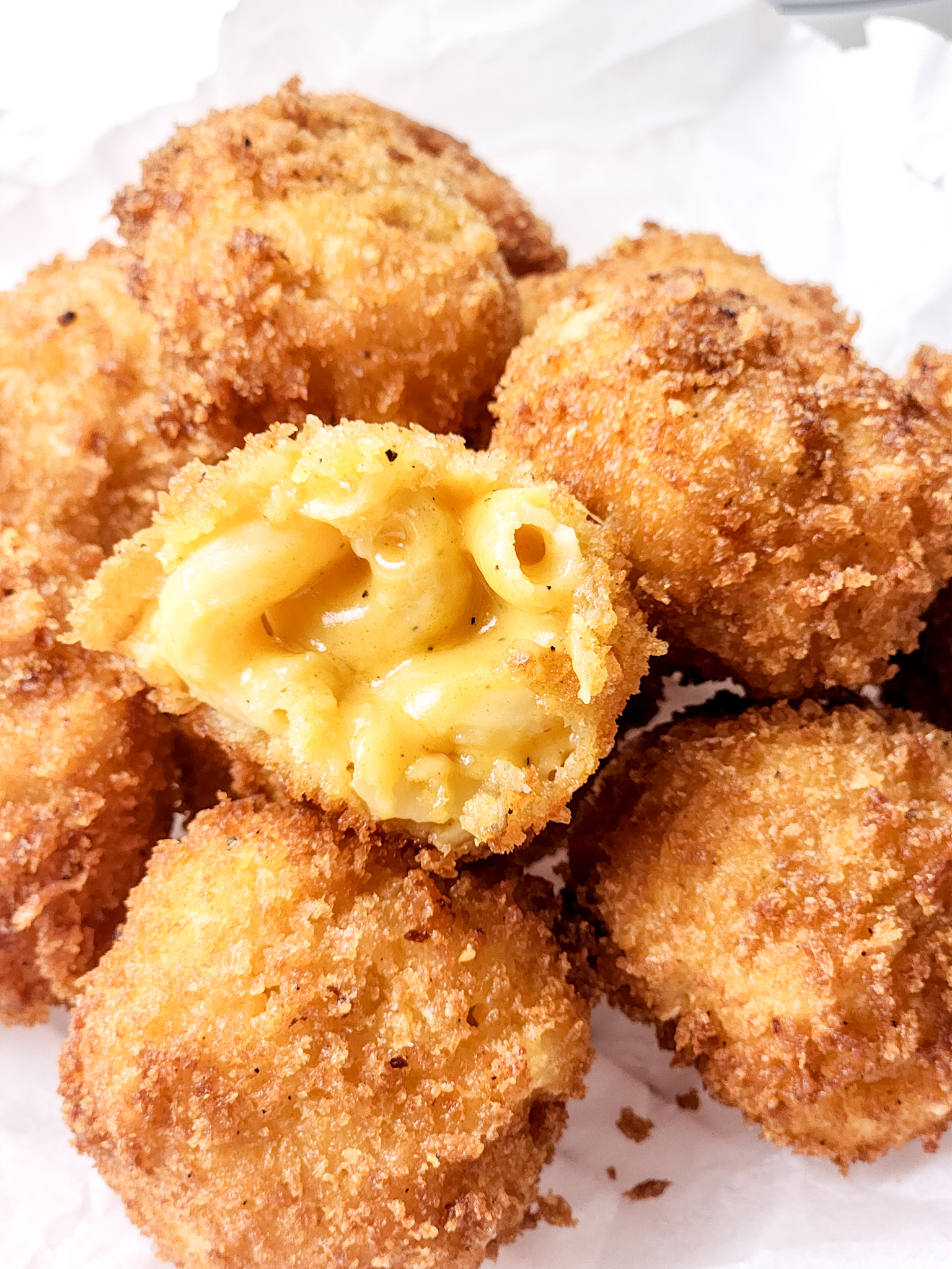 Fried Mac & Cheese Bites