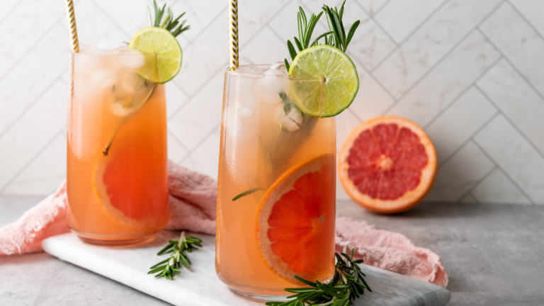 23 Easy Summer Drinks Perfect for Hot Days