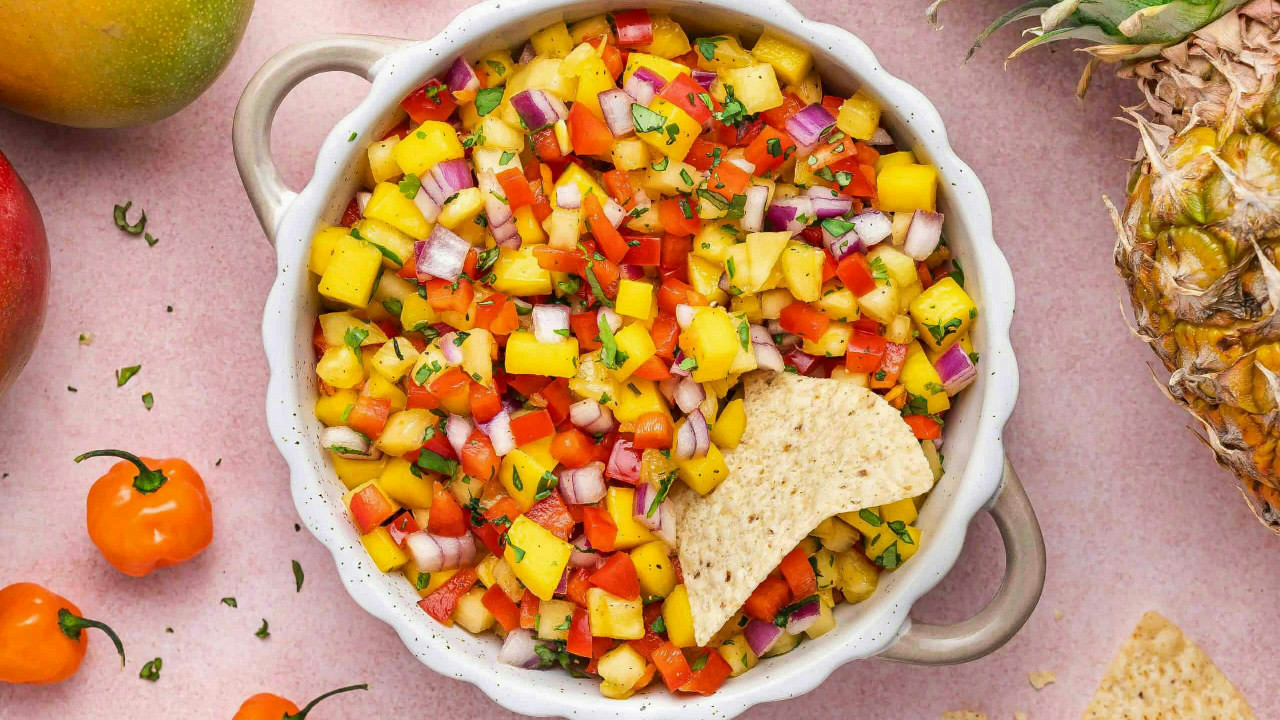 Mango Pineapple HAbanero Salsa In 10 Minutes