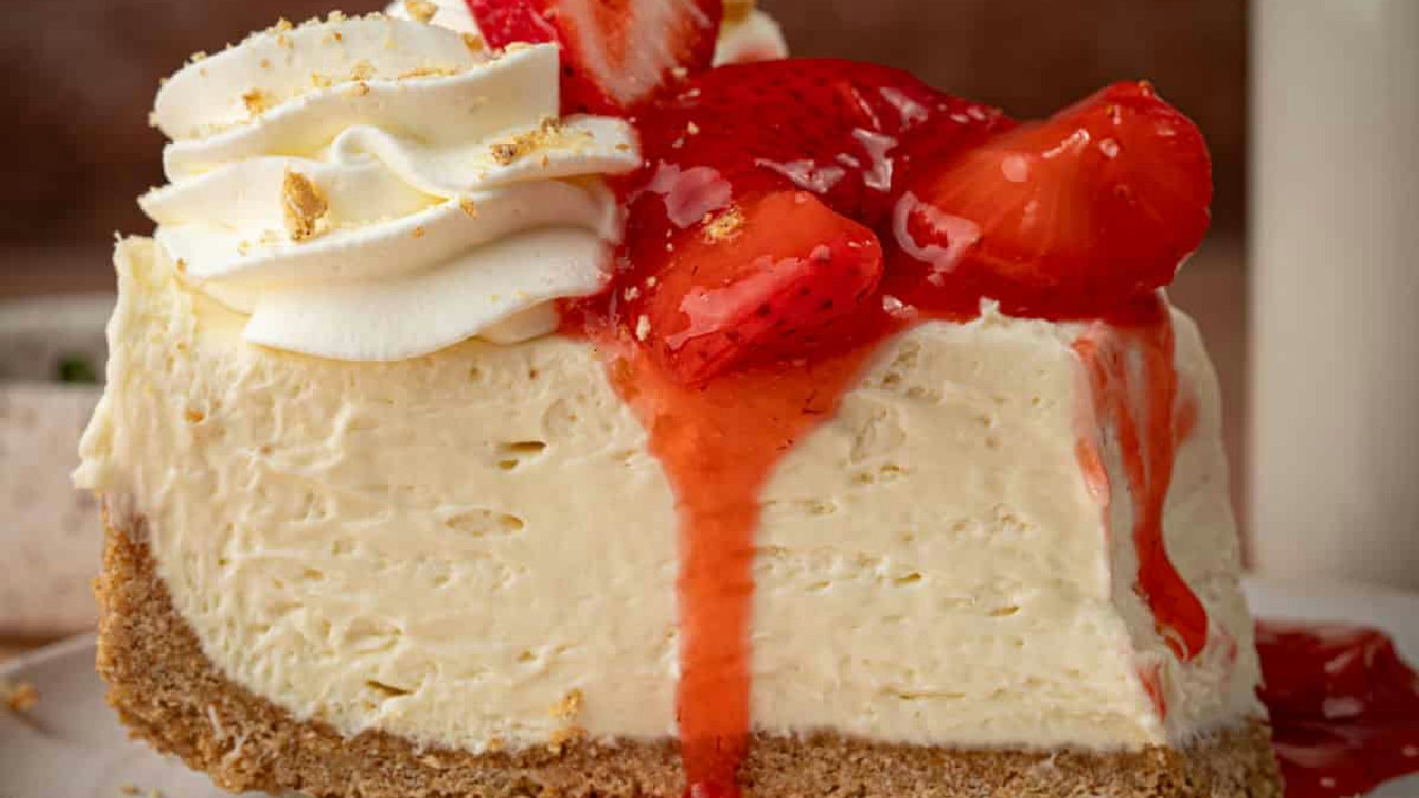 Strawberry White Chocolate Cheesecake (no bake) Stir Taste Smile