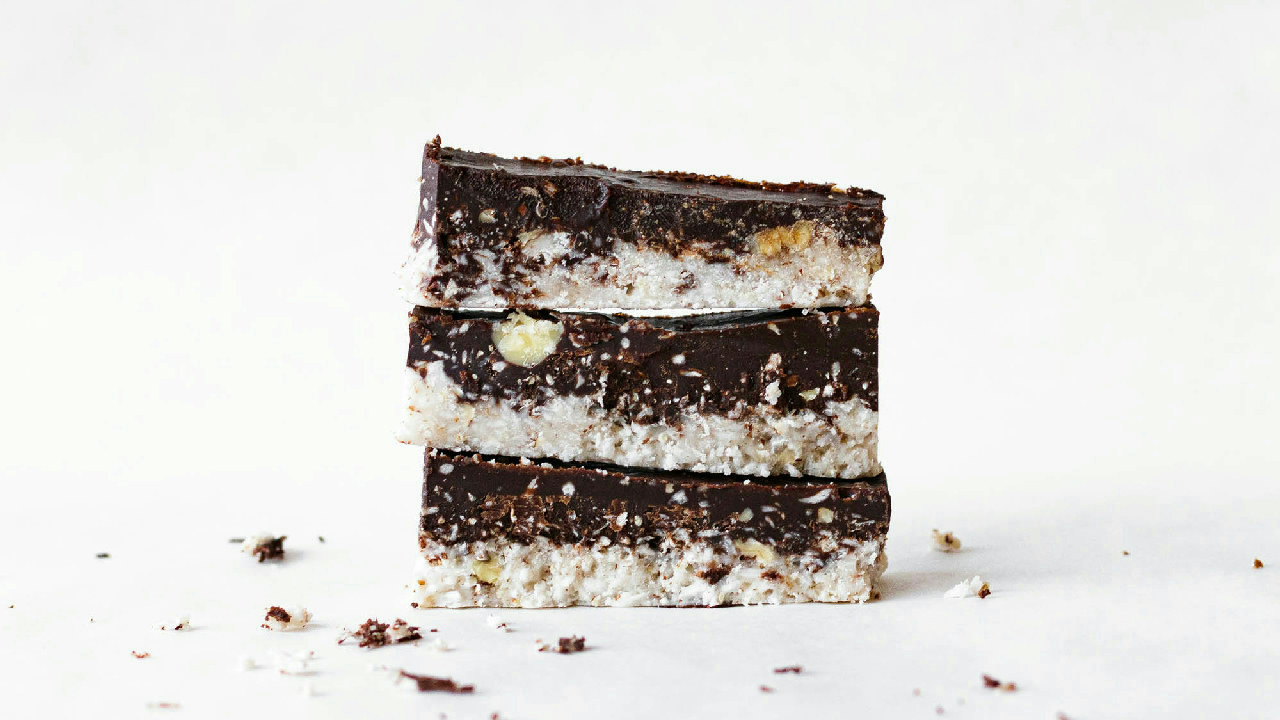 Graham Wafer Lemon Bars