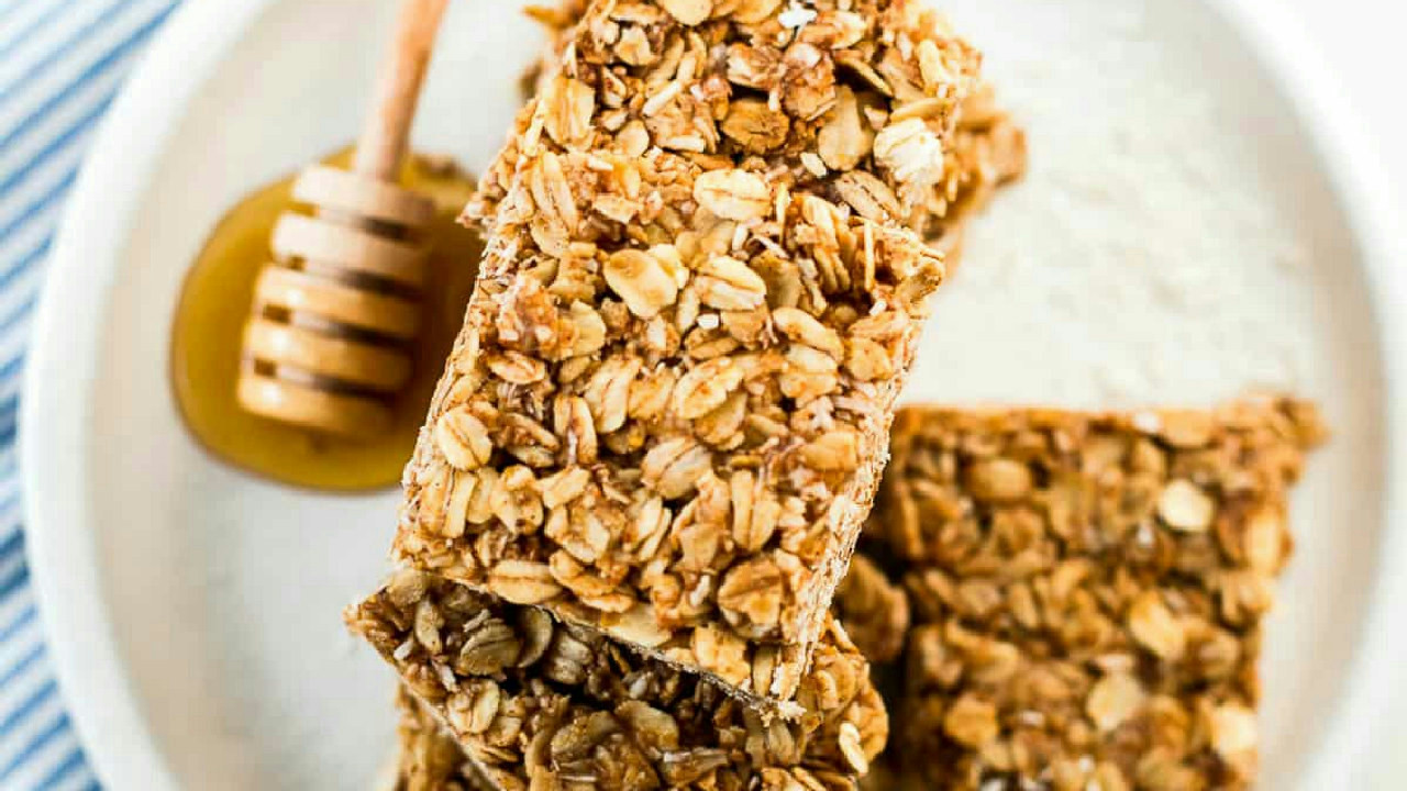 Healthy No Bake Peanut Butter Coconut Oatmeal Bars