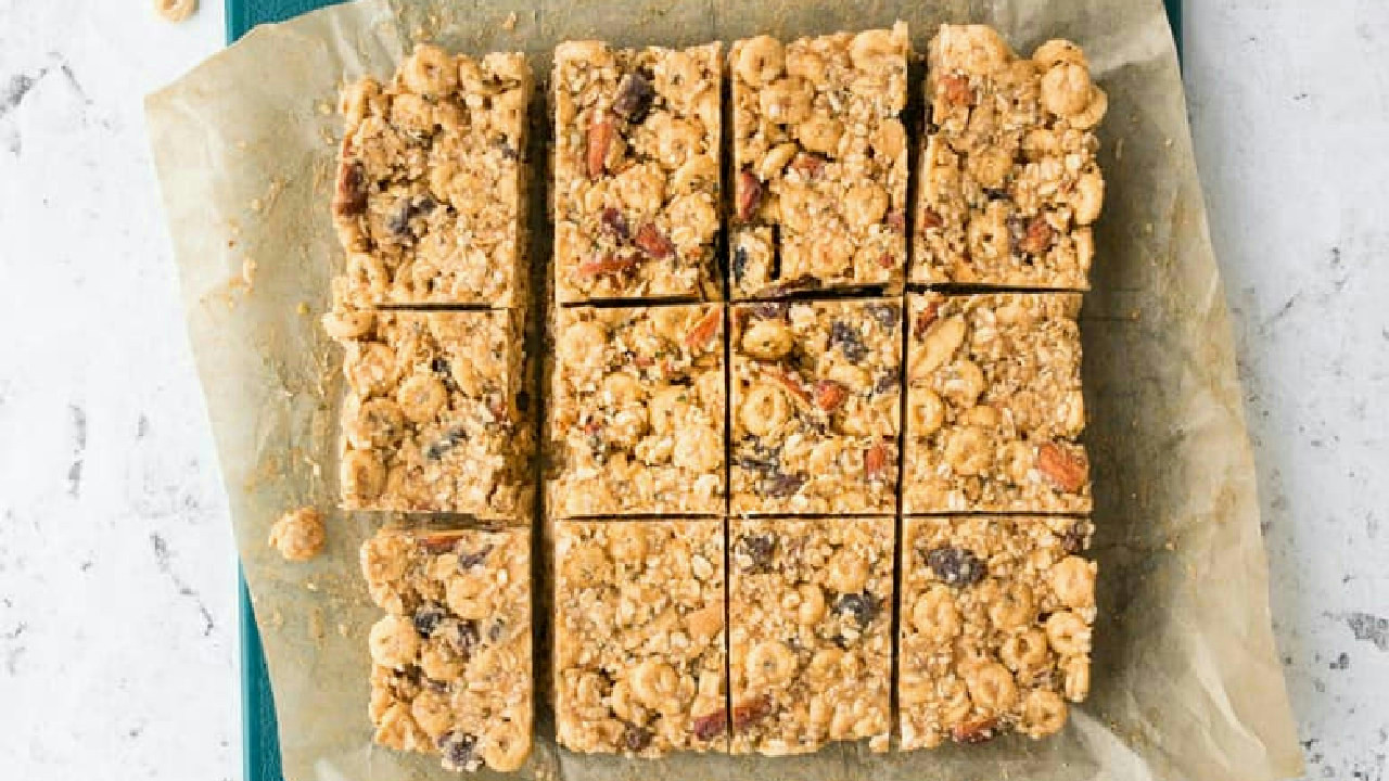 No Bake Peanut Butter Trail Mix Bars with Cheerios