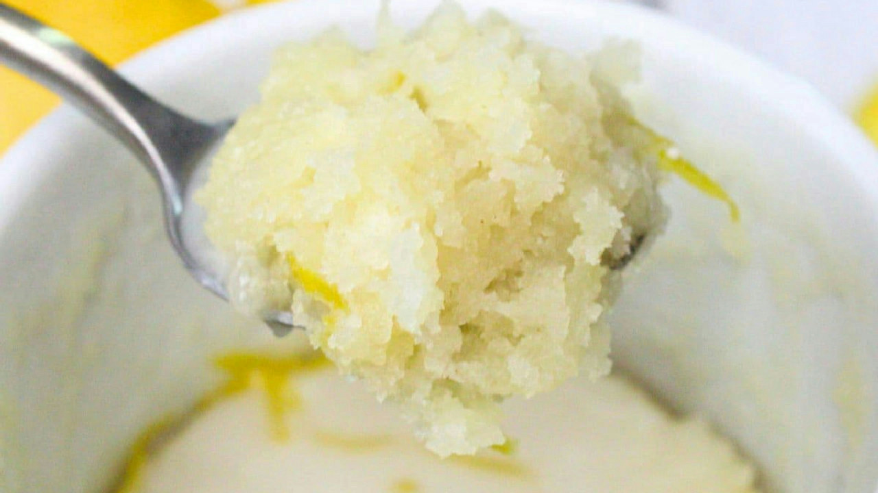 Microwave Lemon Mug Cake: 5 Minute Cake in a Cup!