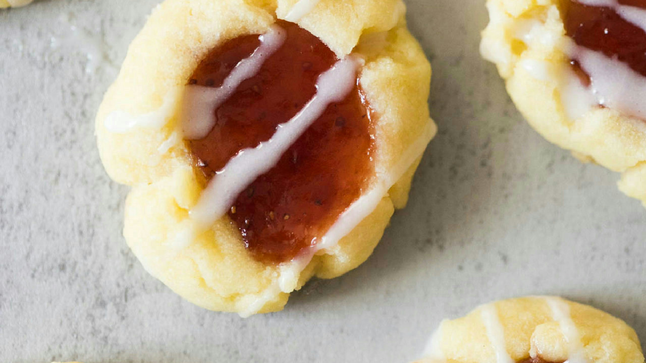 Lemon Thumbprint Cookies With Lemon Or Raspberry Jam