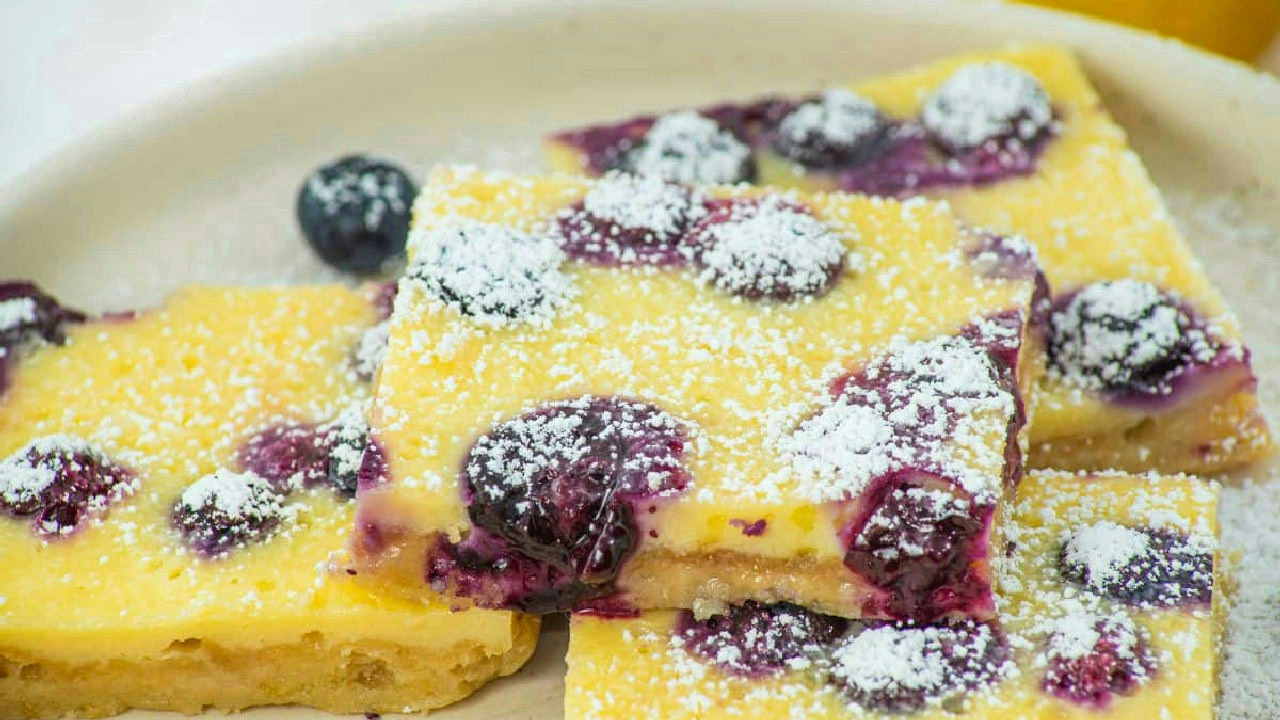 Old-Fashioned Blueberry Lemon Bars with Shortbread Crust