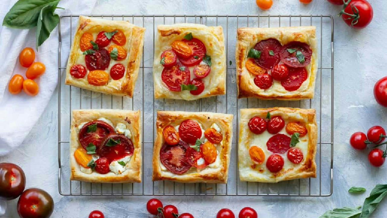 Puff Pastry Tomato Tarts