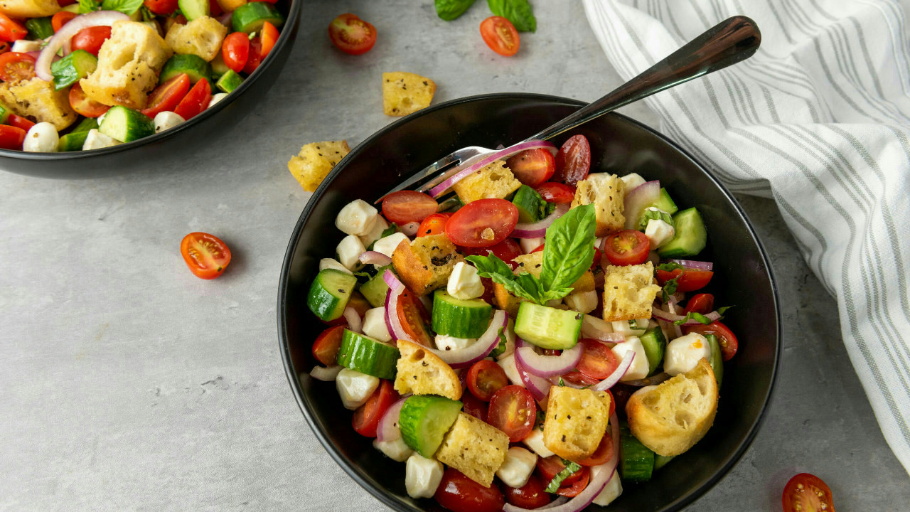 Panzanella Salad with Mozzarella