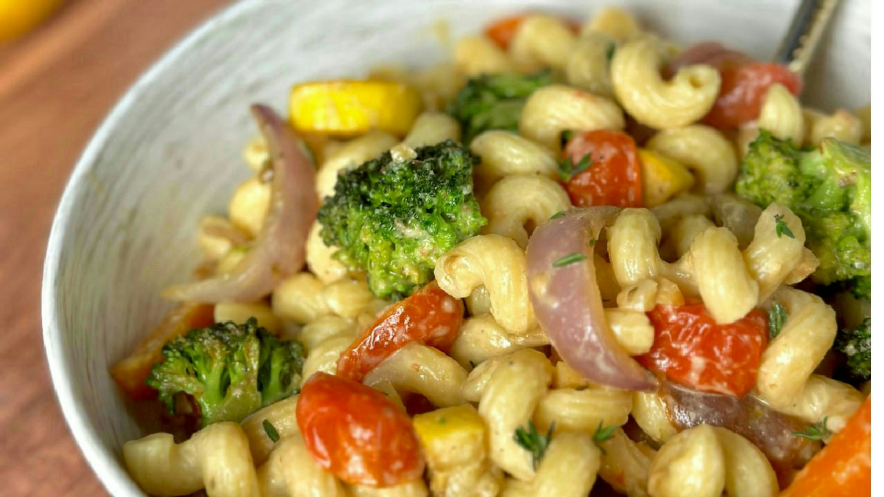 Tahini Pasta with Sautéed Vegetables