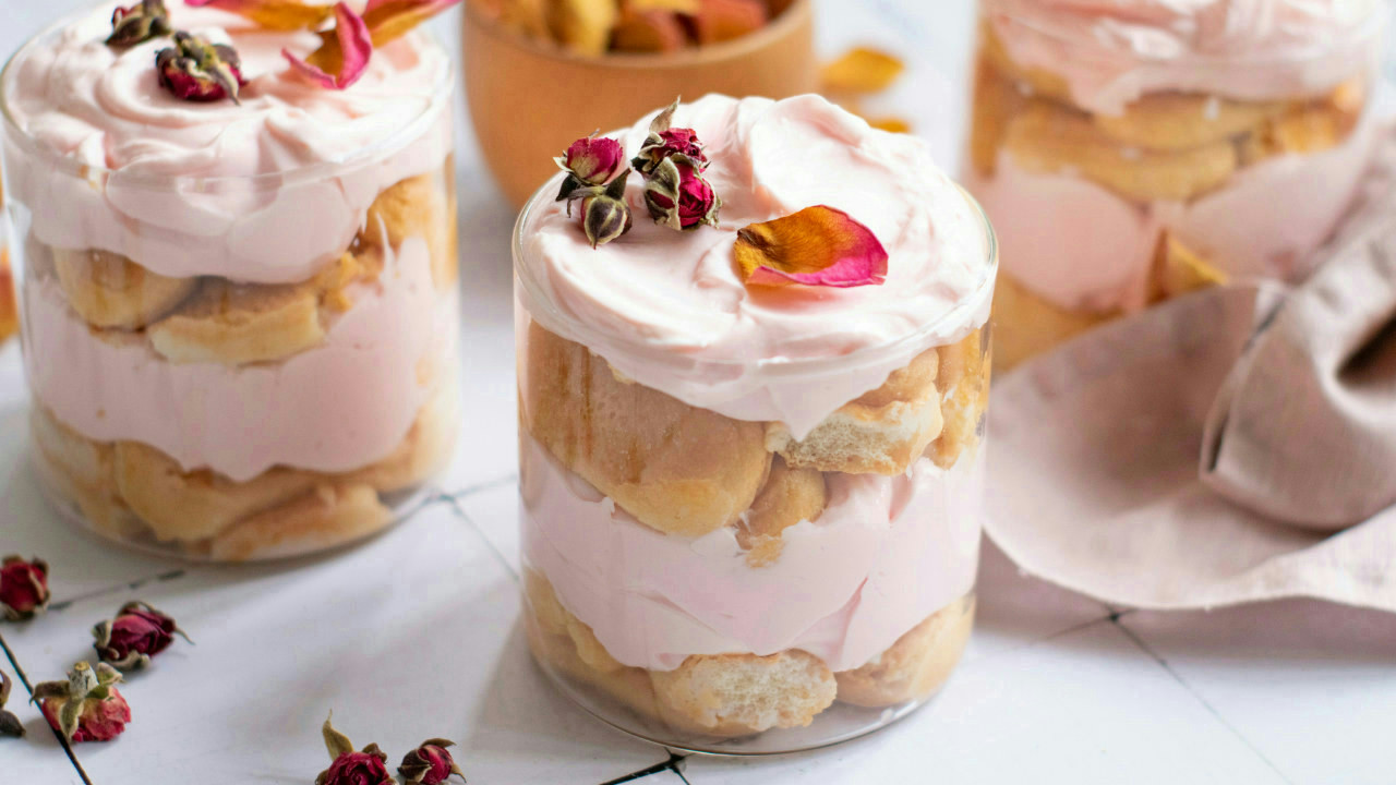 Rose Tiramisu with Mascarpone Cream