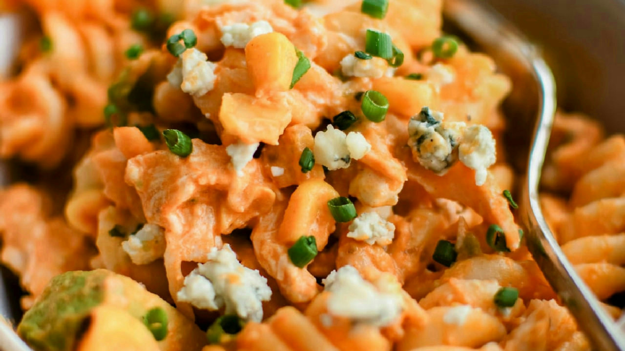 Buffalo Chicken Pasta Salad