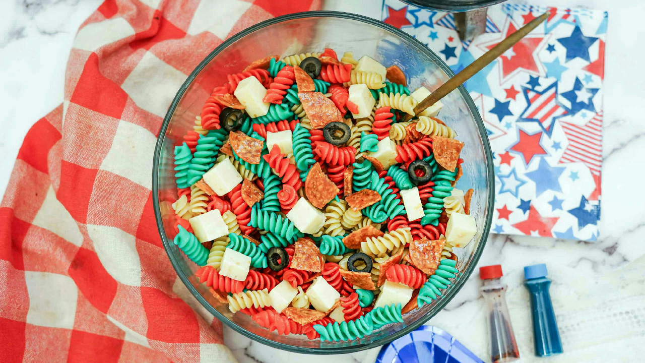 Patriotic Pasta Salad: Festive Red, White, & Blue Side Dish