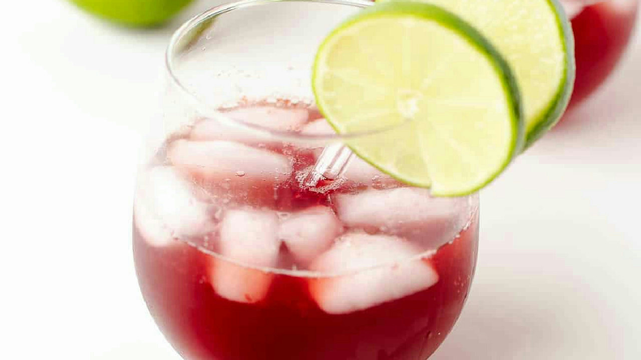 Easy 5 Ingredient Tart Cherry Juice Lime Mocktail