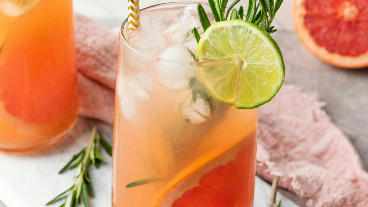 Grapefruit Rosemary Mocktail
