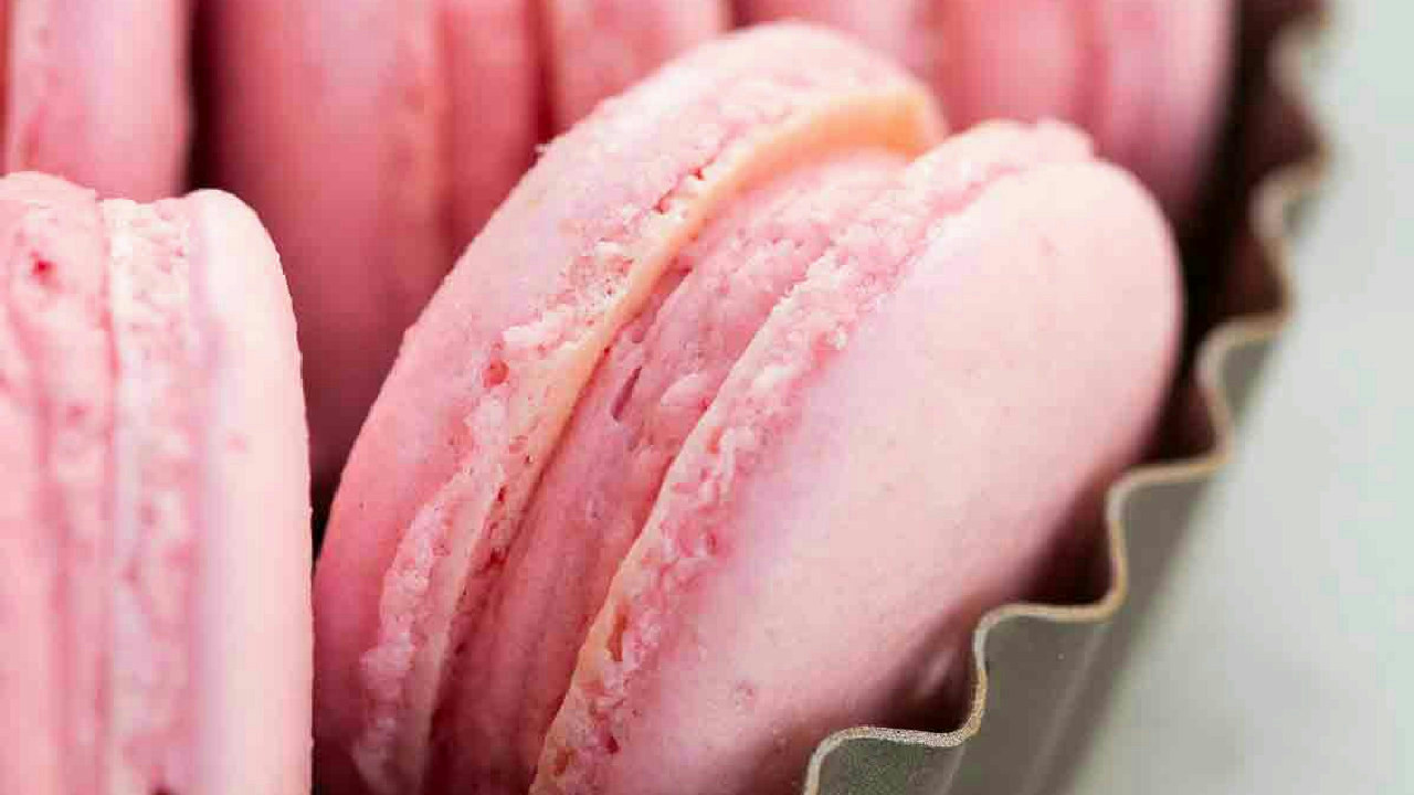 How To Make Italian Macarons: Step By Step With Photos