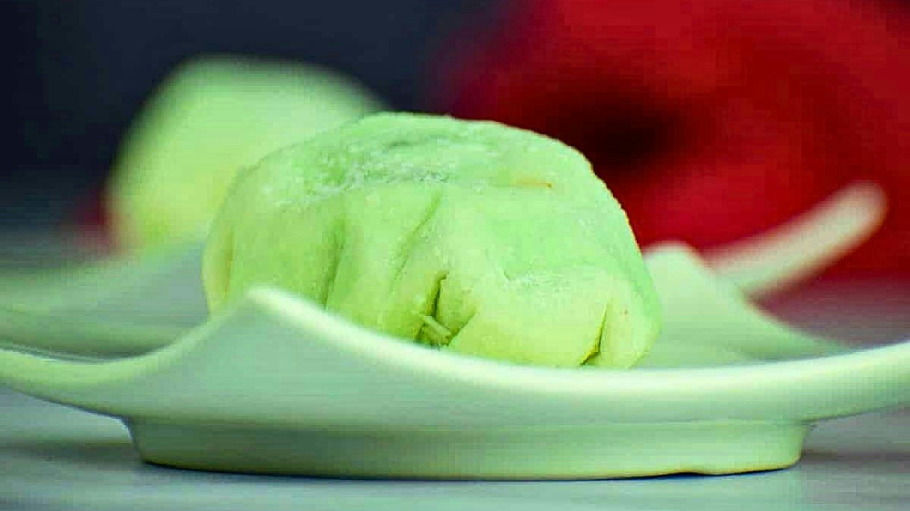 Mochi Ice Cream (Video)