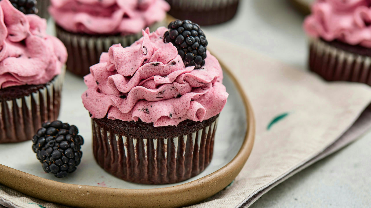 Chocolate Blackberry Velvet Cupcakes