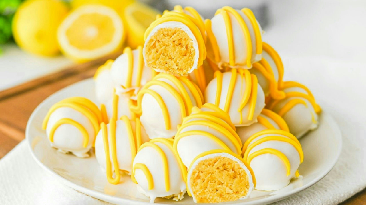 Lemon Oreo Truffles