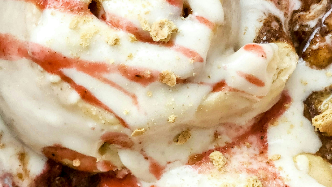 Strawberry Cheesecake Cinnamon Rolls