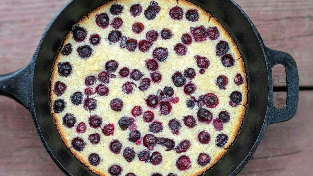 Blueberry Skillet Cake