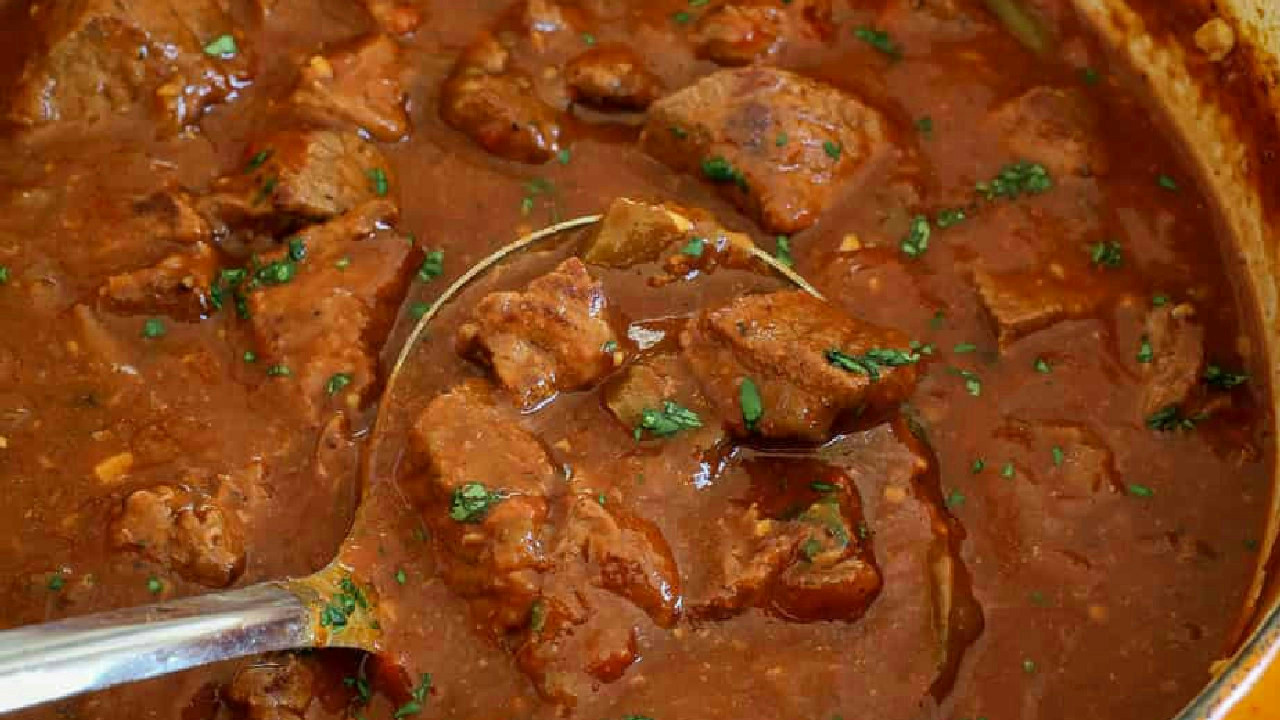 Carne Guisada