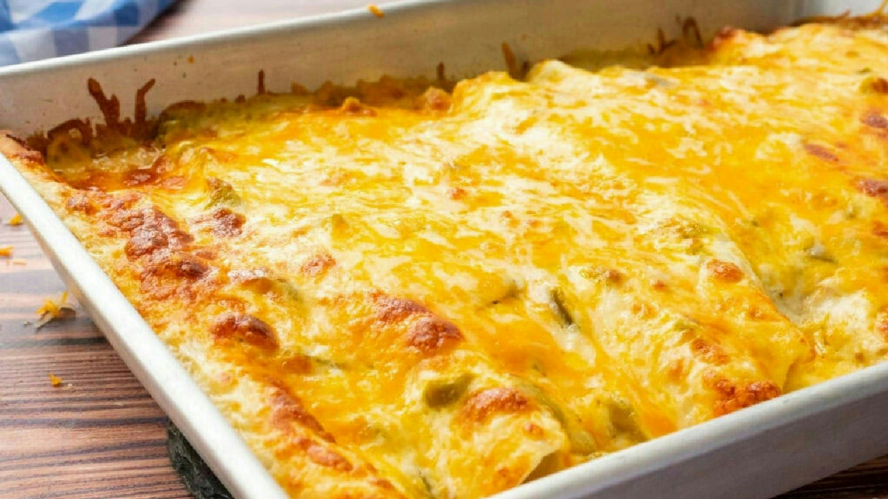 Sour Cream Chicken Enchiladas