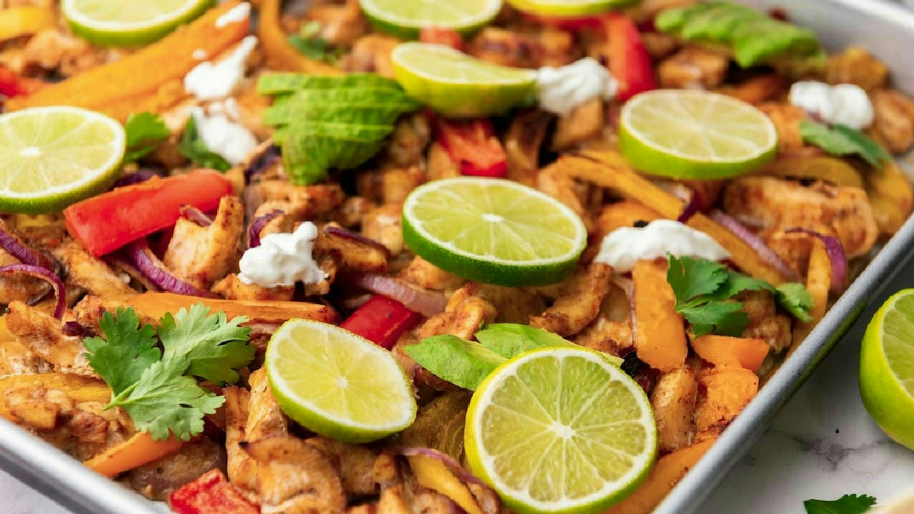 One-Pan Chicken Fajitas