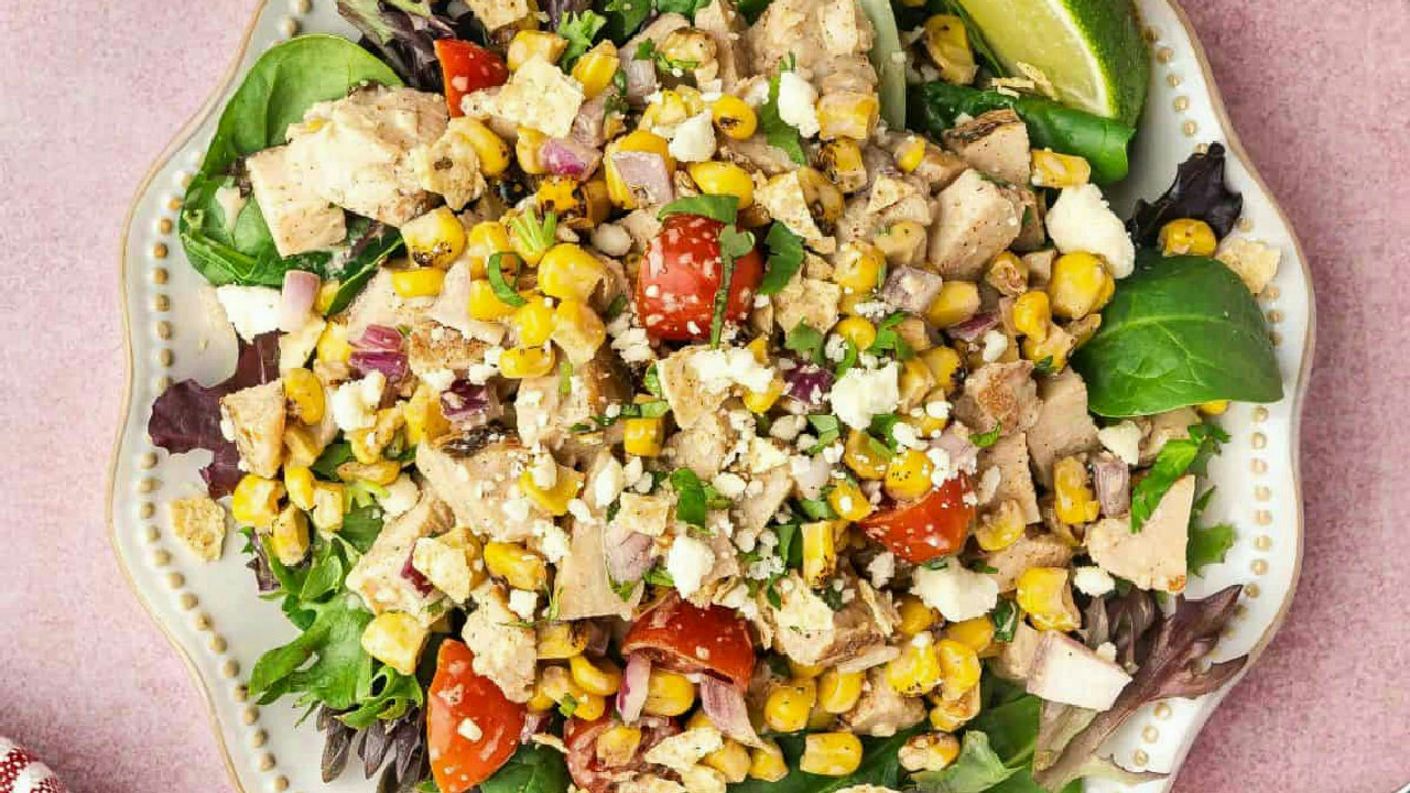 Mexican Street Corn Chicken Salad - Easy 10 Minutes Recipe