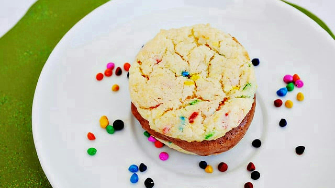 Funfetti Ice Cream Sandwiches