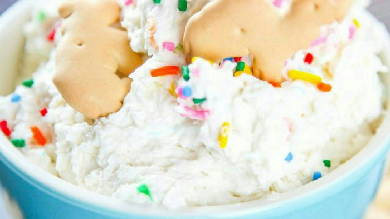 Easy 3 Ingredient Funfetti Dip