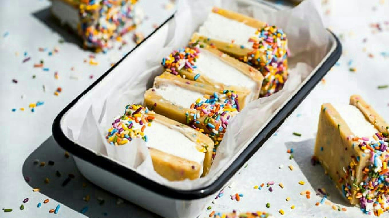 Funfetti Ice Cream Sandwiches
