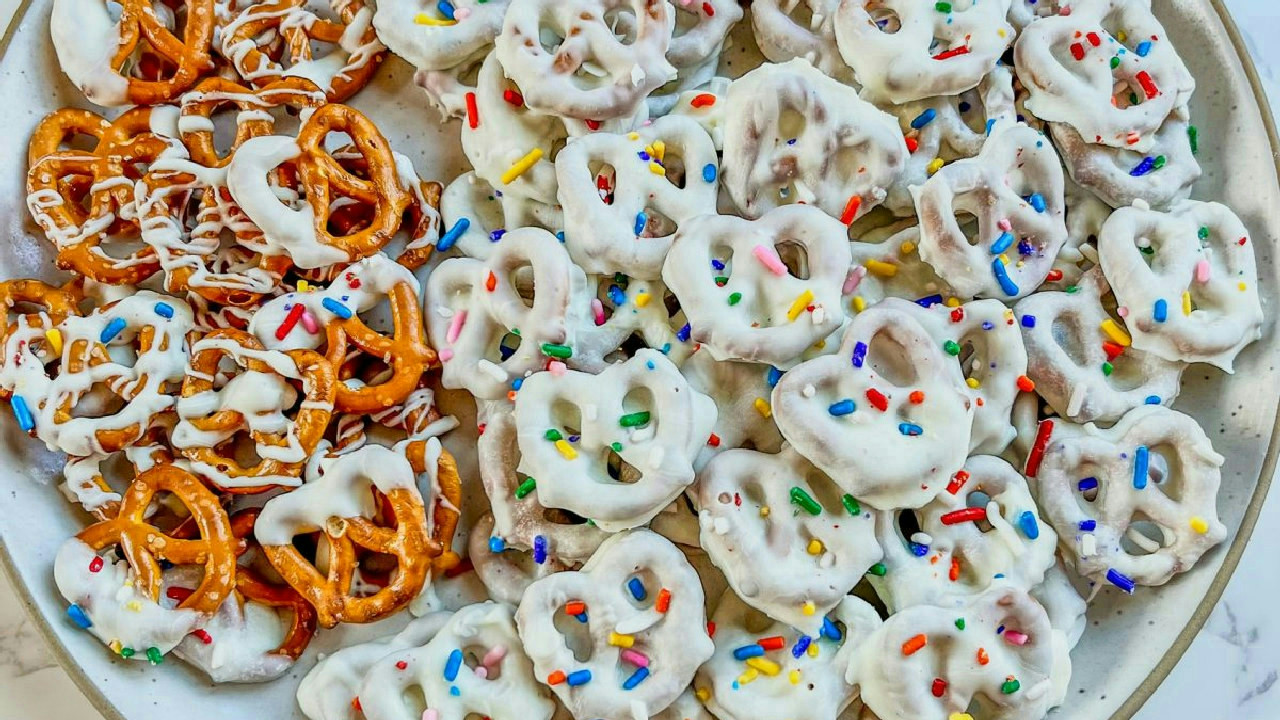 White Chocolate Covered Pretzels